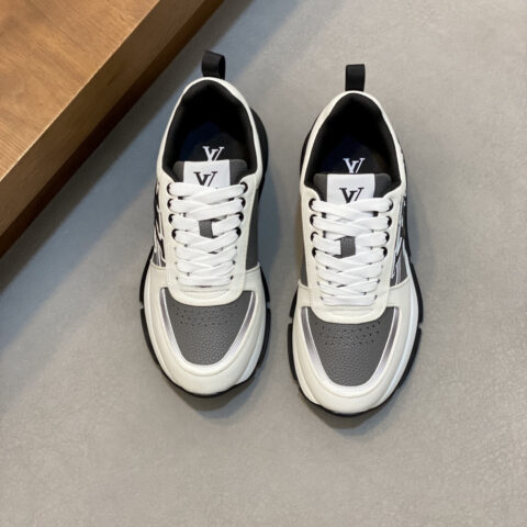 LV 男士trainer运动鞋