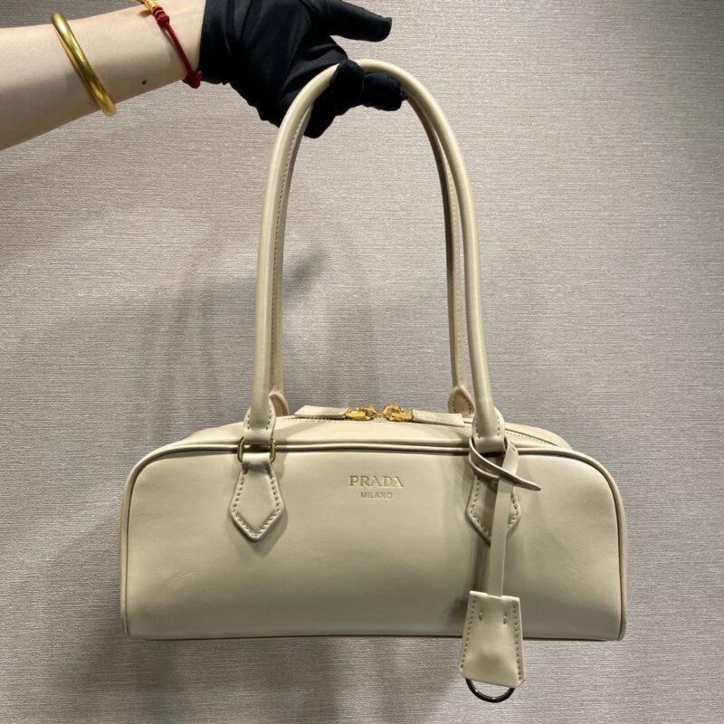 PRADA 🎉新品单肩包🎉1BB170