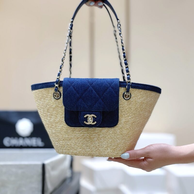 CHANEL 26C 手工编织菜篮子沙滩包👜 AS5951