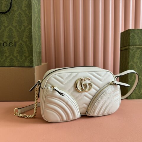 GUCCI GG Marmont系列小号肩背包 型号：798715白色/原厂皮