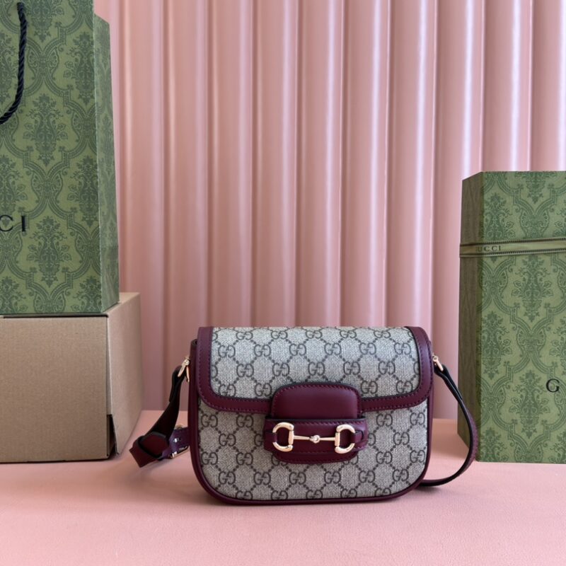 GUCCI Horsebit 1955系列迷你肩背包 款号815205 FAD6M 8759