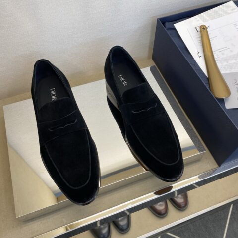 DIOR 永恒经典乐福鞋