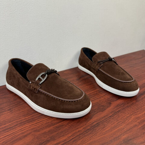 HERMES MOOVE系列男士皮革乐福休闲鞋 货号：H221939 咖色