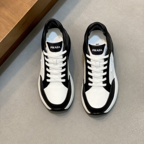 PRADA  男士新款皮面拼接运动鞋
