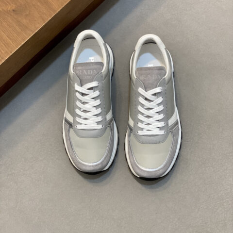 PRADA  新款男士拼接休闲运动鞋