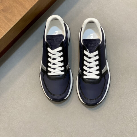 PRADA  新款男士拼接休闲运动鞋