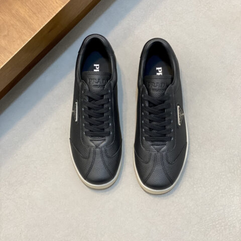 PRADA  新款男士拼接休闲运动鞋
