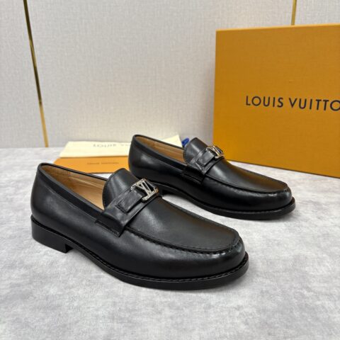 LV L家乐福鞋皮鞋