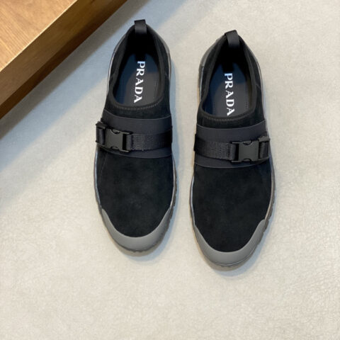 PRADA 新款男士拼接休闲运动鞋