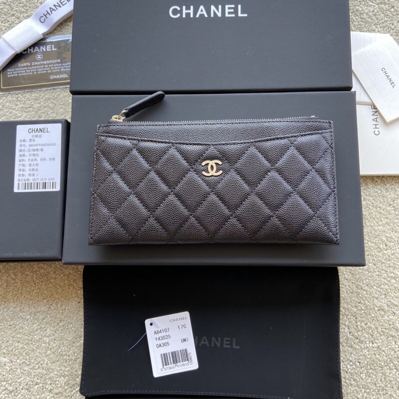 CHANEL 小香进口意大利颗粒牛皮 货号:A84107 黑色球纹银色钢唛