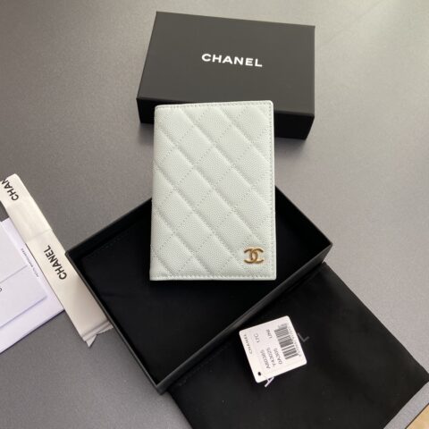 CHANEL 小香护照夹系列 编号:80385 淺藍細球淺金