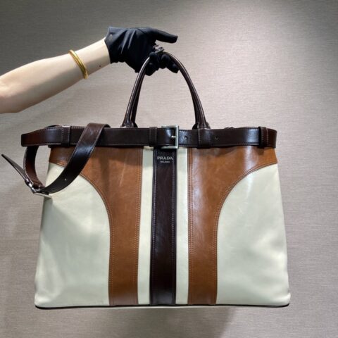 PRADA 新款男款🎉1BG126特大号拼色