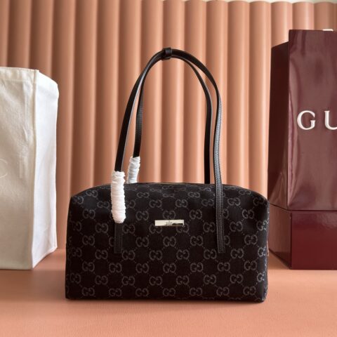 GUCCI Generation 系列 型号：875228黑