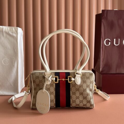 GUCCI GG小号手袋 型号：866732 白