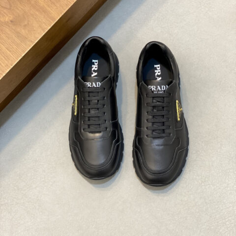 PRADA 新款男士拼接休闲运动鞋