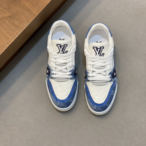 LV  男士trainer运动鞋