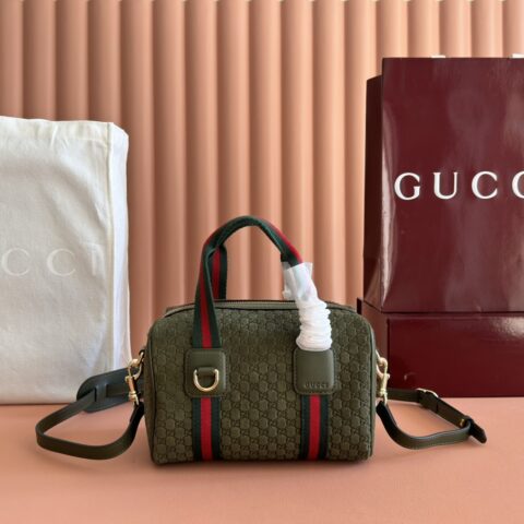 GUCCI Mini GG手袋 型号：859975