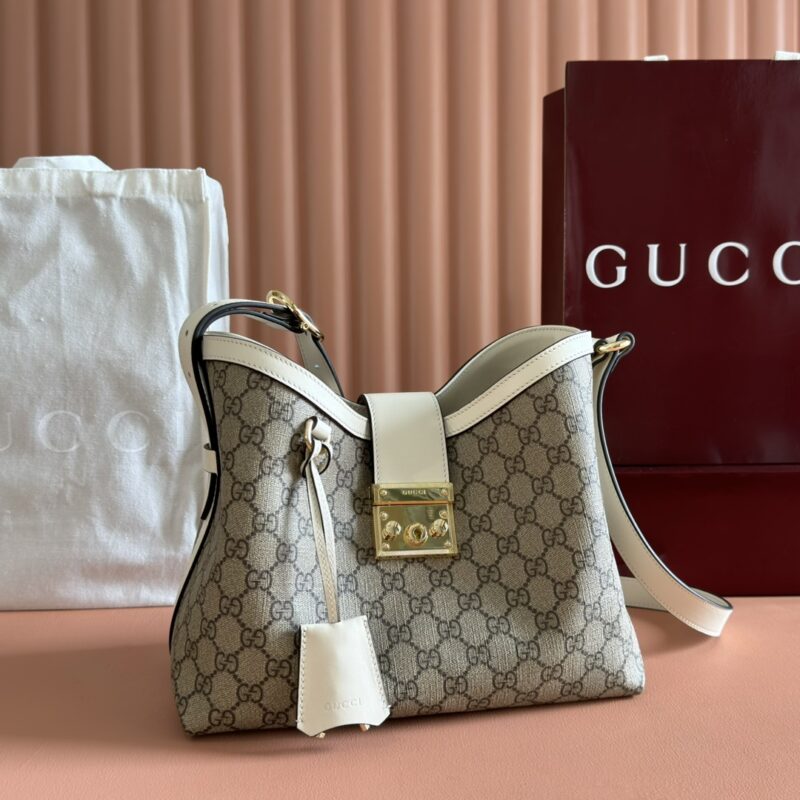 GUCCI Padlock系列 型号:839021啡白pvc