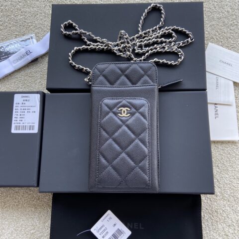 CHANEL 小香进口意大利颗粒牛皮 货号:AP0990黑色球纹银扣