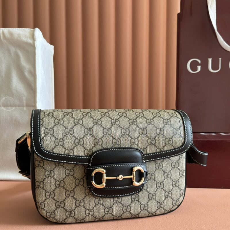 GUCCI Horsebit 1955系列小号肩背包 815178 FAD6M 8759
