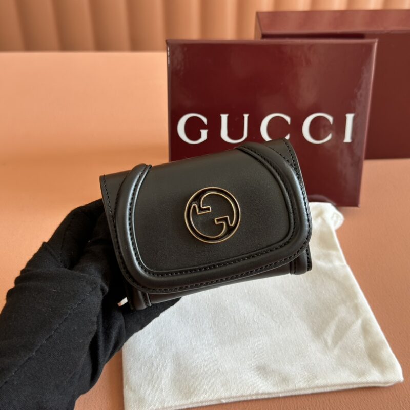 GUCCI Original GG帆布 型号:818811黑皮