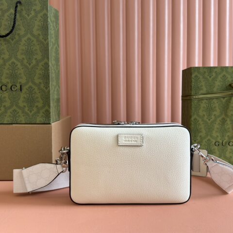 GUCCI 饰标牌小号GG斜挎包795465 FADJK1000