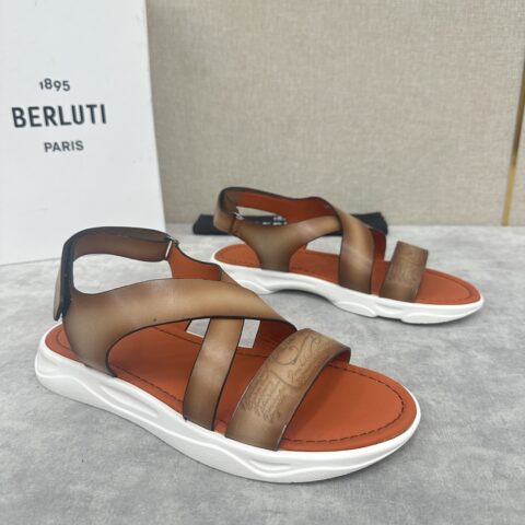 BERLUTI Shadow 皮革凉鞋