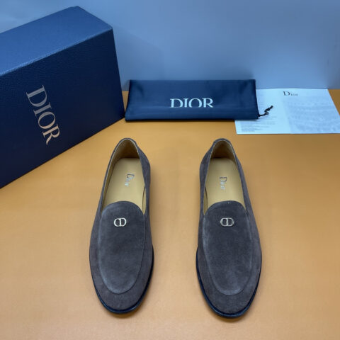 DIOR 经典CD扣乐福鞋