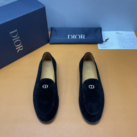 DIOR 经典CD扣乐福鞋