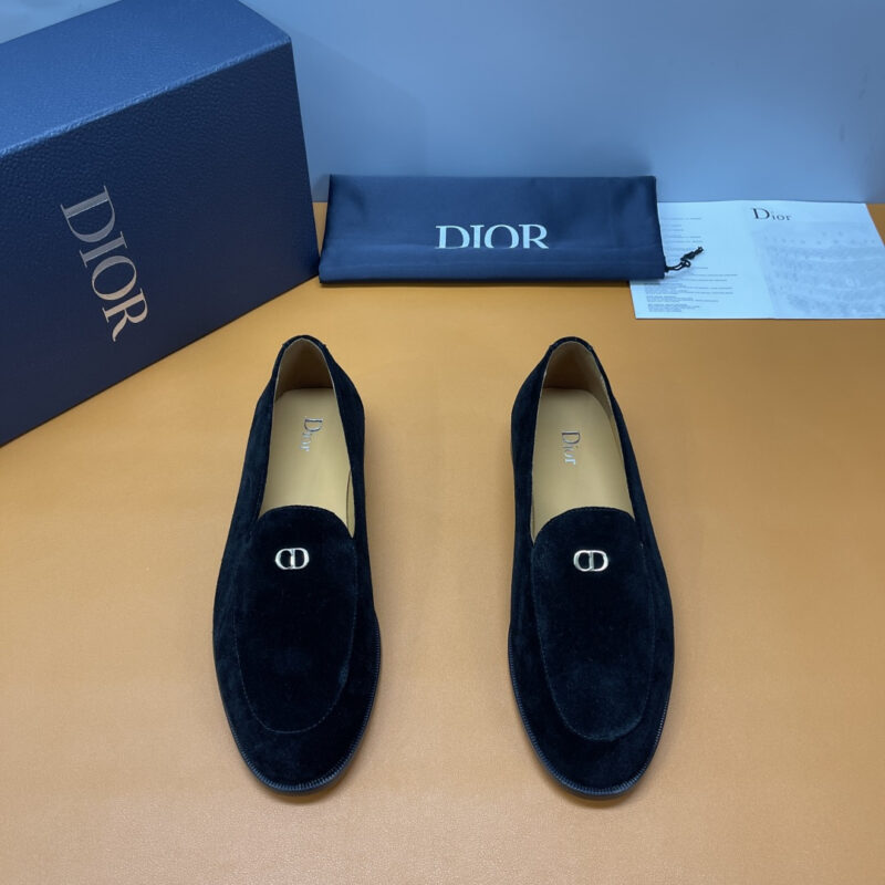 DIOR 经典CD扣乐福鞋
