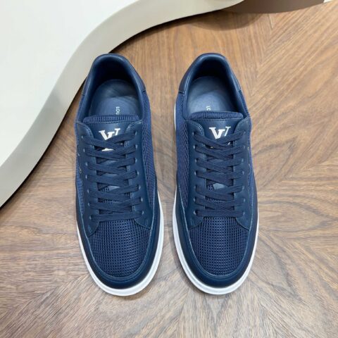 LV 男士trainer运动鞋