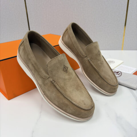 HERMES  Low 绒面牛皮乐福鞋