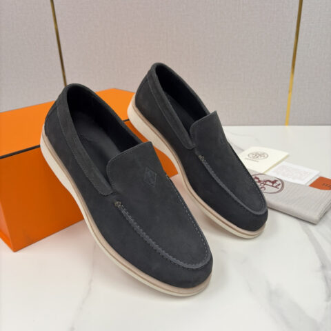 HERMES  Low 绒面牛皮乐福鞋