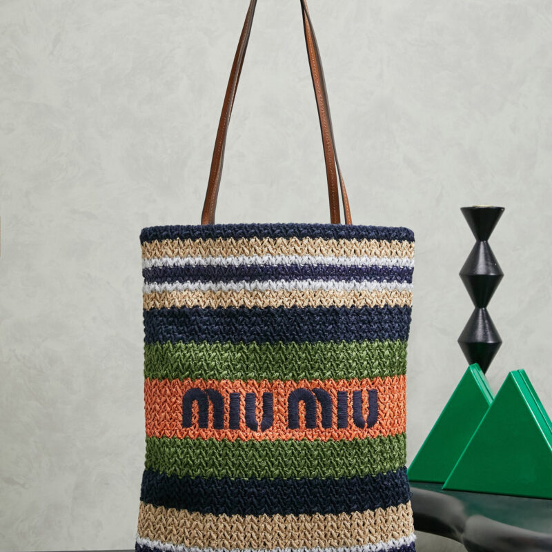 MIUMIU 新正面标志性刺绣 5BG248 橙色