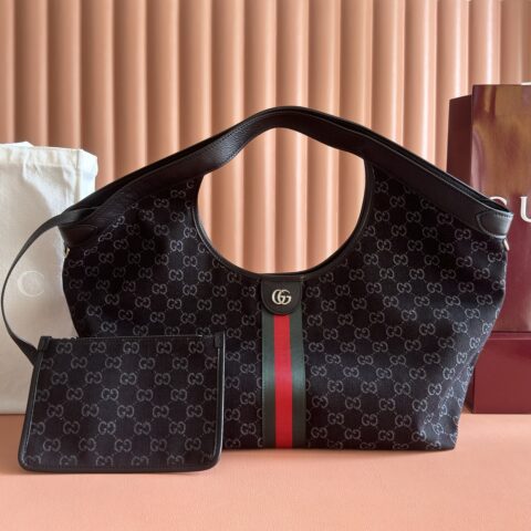 GUCCI Generation 古驰世代系列 型号：853971