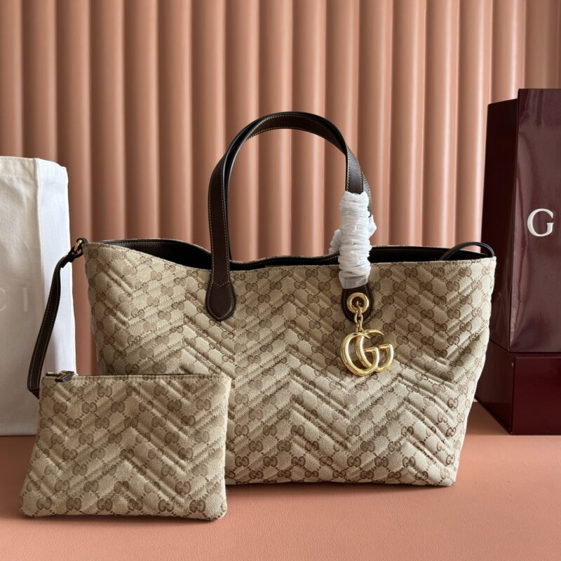 GUCCI Generation 系列 型号：855392杏布/棕色