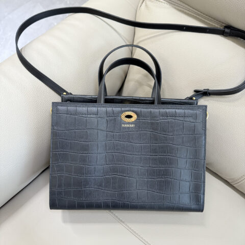 Burberry Cotswolds 托特包 型号3431