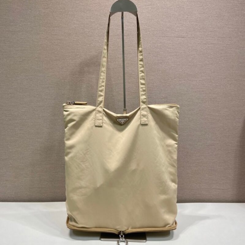 PRADA 新品收纳包🎉1TT330托特包