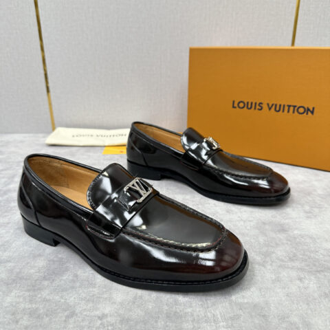 LV 新品乐福鞋