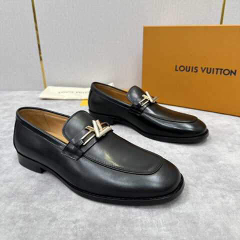 LV 新品乐福鞋