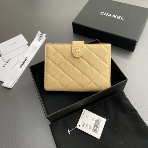 CHANEL 小香護照夾系列 编号:96066  杏細球金