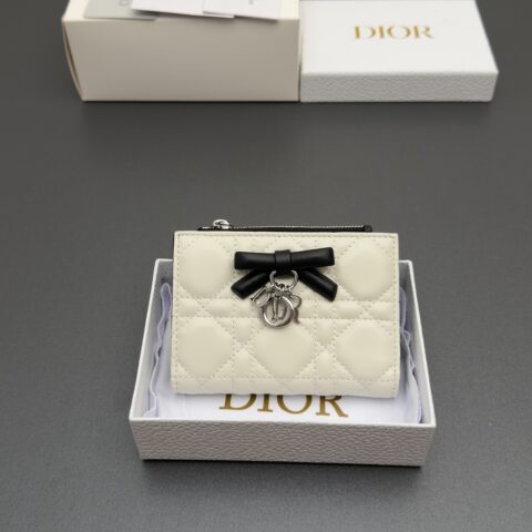 DIOR Lady Dahlia钱包系列 型号：S2605  黑拼白腾格纹羊皮