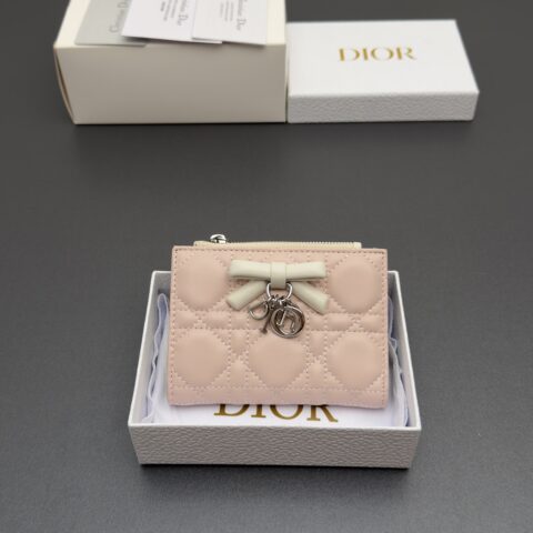 DIOR Lady Dahlia钱包系列 型号：S2605  粉拼白腾格纹羊皮