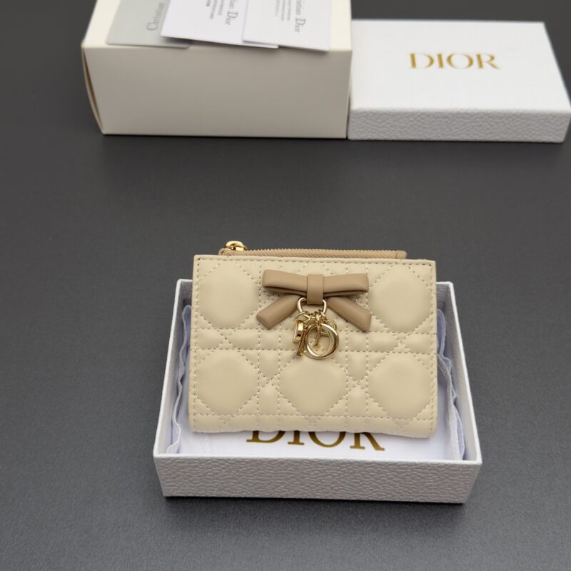 DIOR Lady Dahlia钱包系列 型号:S2605 驼米拼饼干腾格纹羊皮