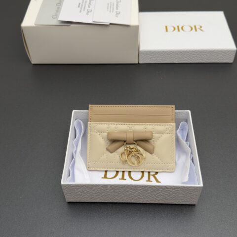 DIOR Lady  Freesia卡夹系列 型号：S2604   驼米拼饼干腾格纹/羊皮