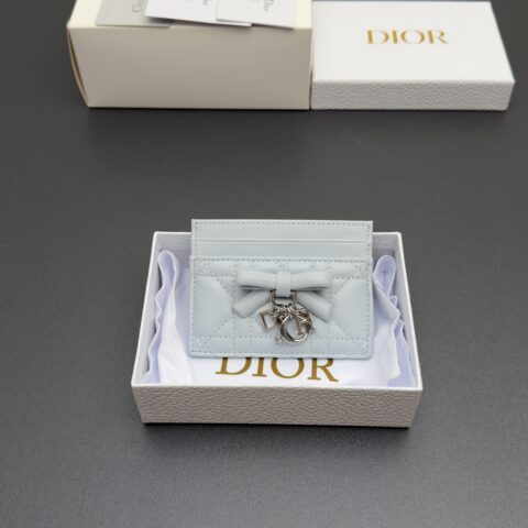 DIOR Lady  Freesia卡夹系列 型号：S2604   冰蓝腾格纹/羊皮