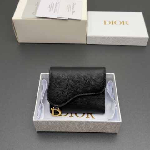 DIOR Lotus 马鞍钱包系列 型号：S5652   山羊纹胭脂黑色/牛皮