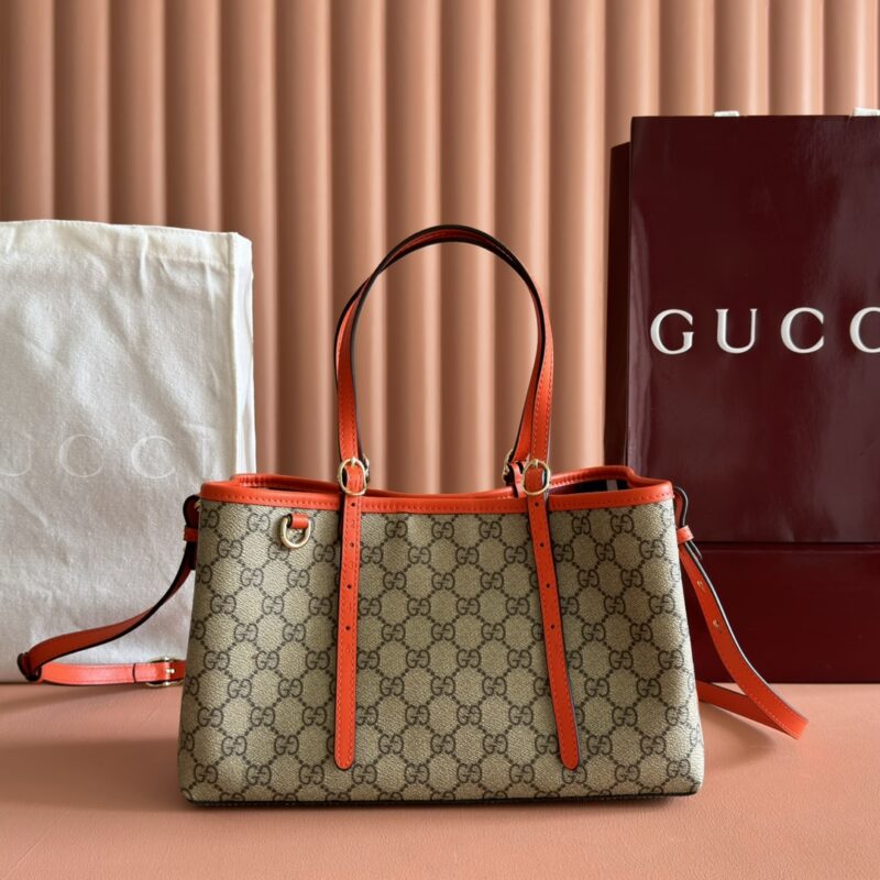 GUCCI GG Emblem系列 型号：815214啡橙