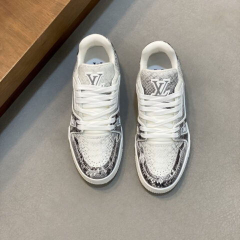 LV TRAINER蟒蛇纹运动鞋
