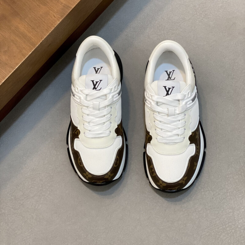 LV 男士trainer运动鞋
